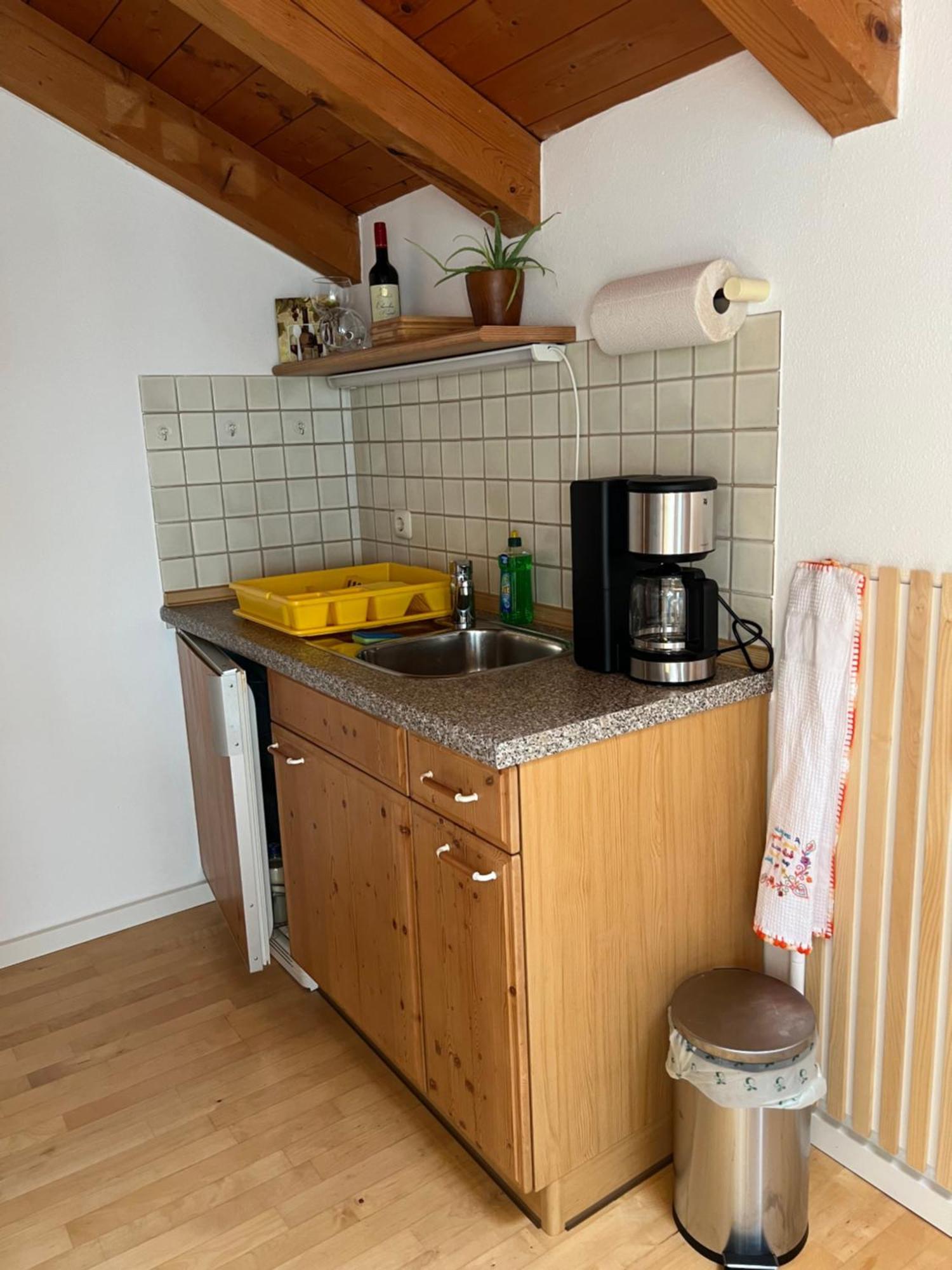 Gemuetliche Dachgeschosswohnung Mit Balkon Ainring Exteriör bild
